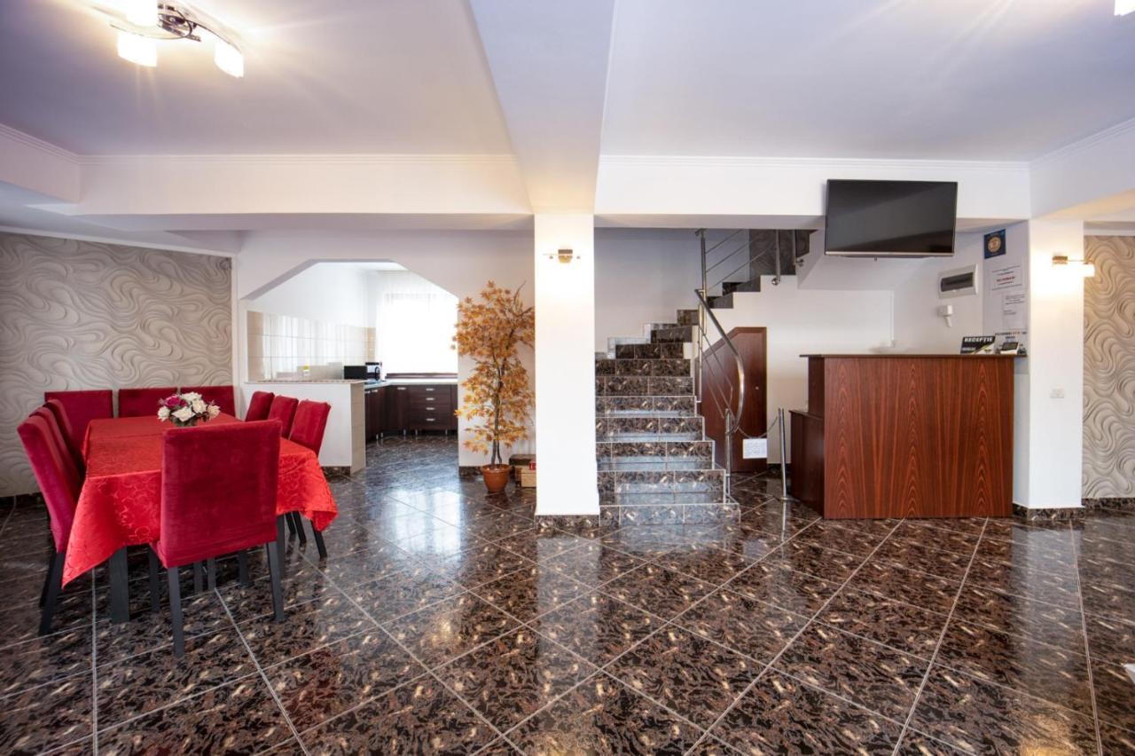 Amedeia Hotel Bran  Bagian luar foto
